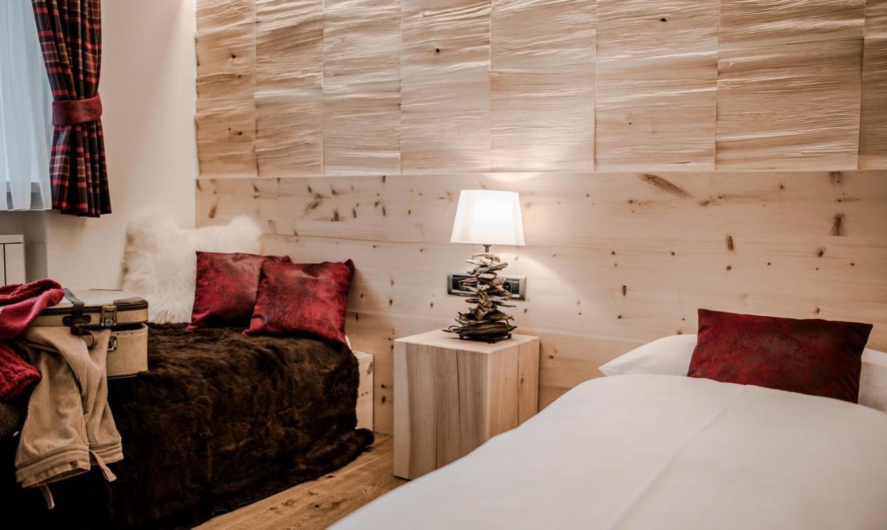 Garni Residence Soraiser Selva di Val Gardena Eksteriør bilde