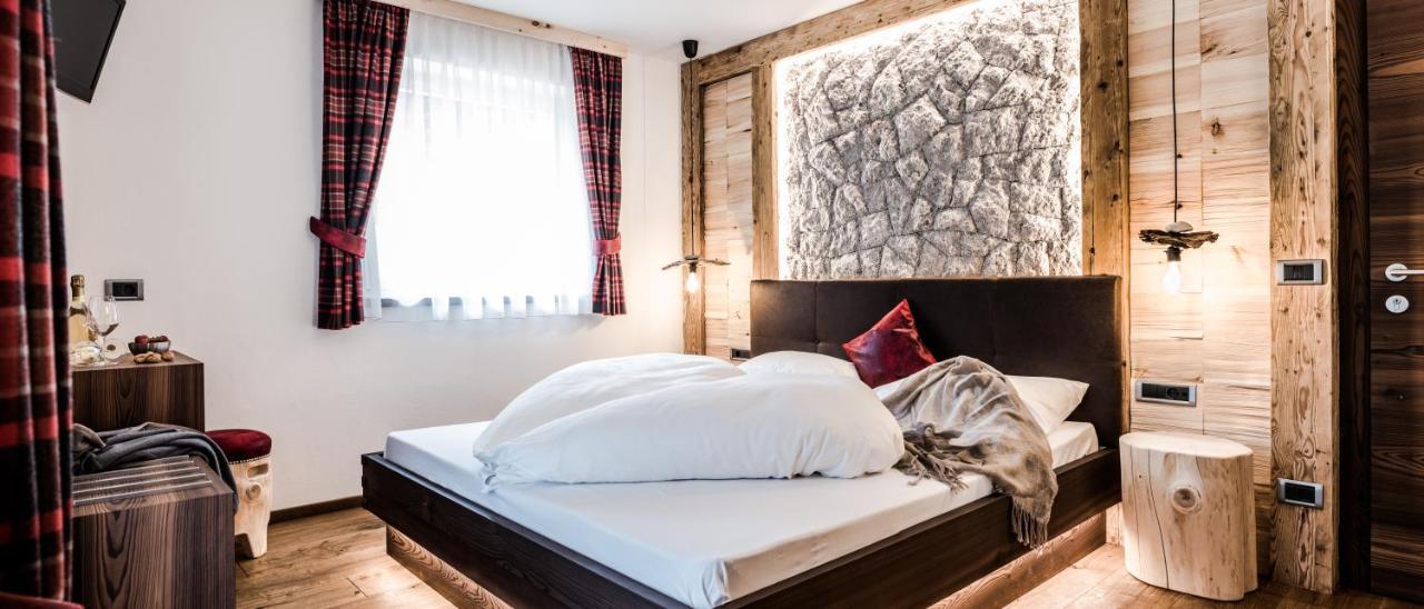 Garni Residence Soraiser Selva di Val Gardena Eksteriør bilde