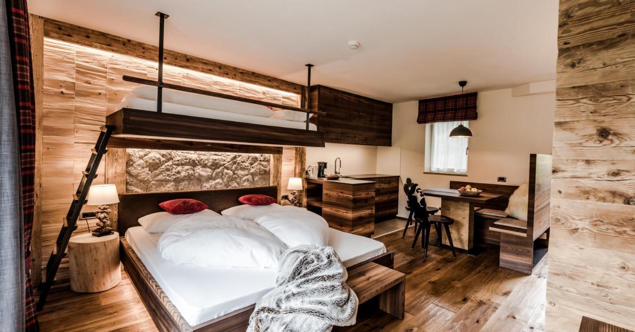 Garni Residence Soraiser Selva di Val Gardena Eksteriør bilde