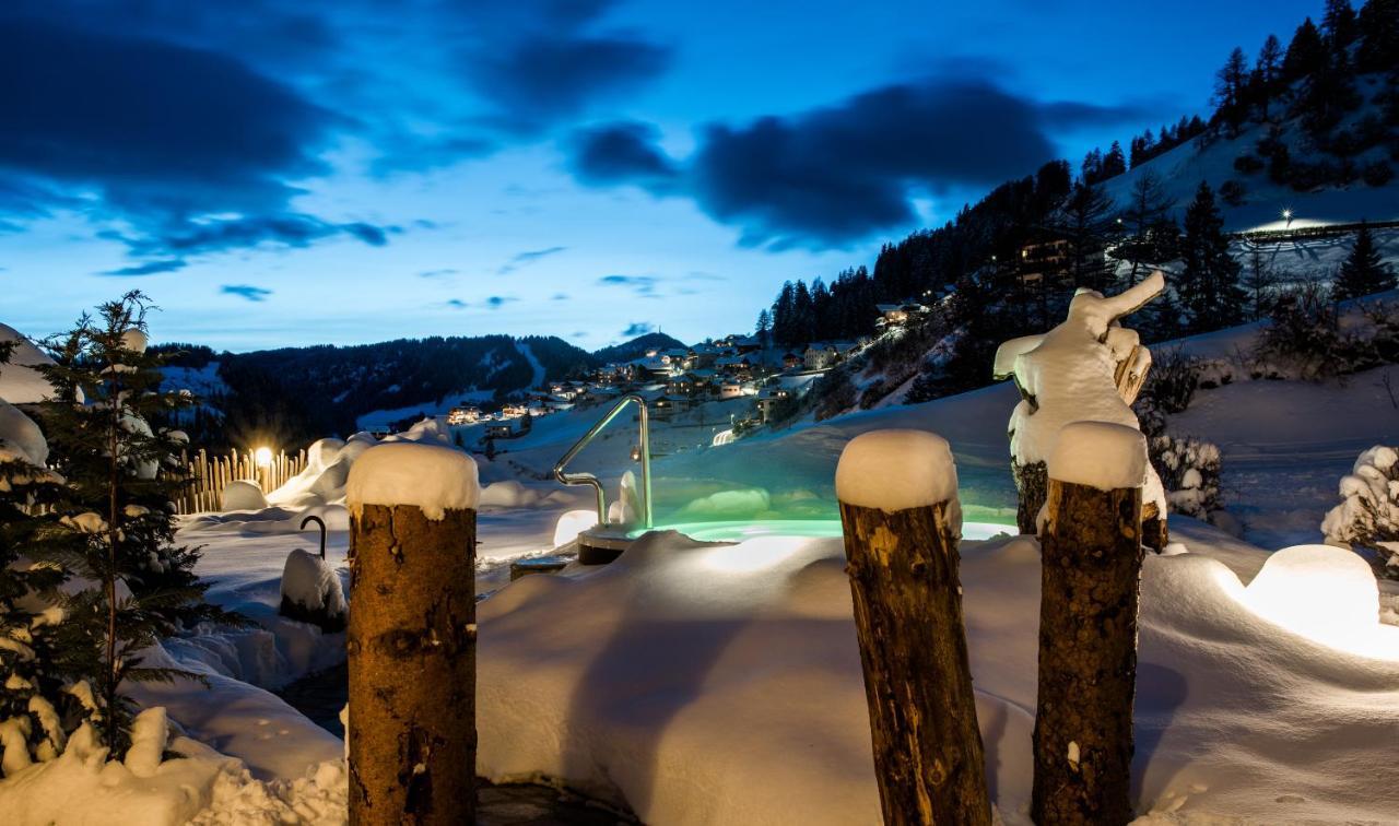 Garni Residence Soraiser Selva di Val Gardena Eksteriør bilde